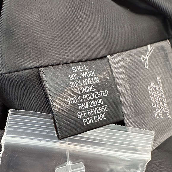 Womenswear Croft & Barrow Black Coat. - Picture 5 of 5